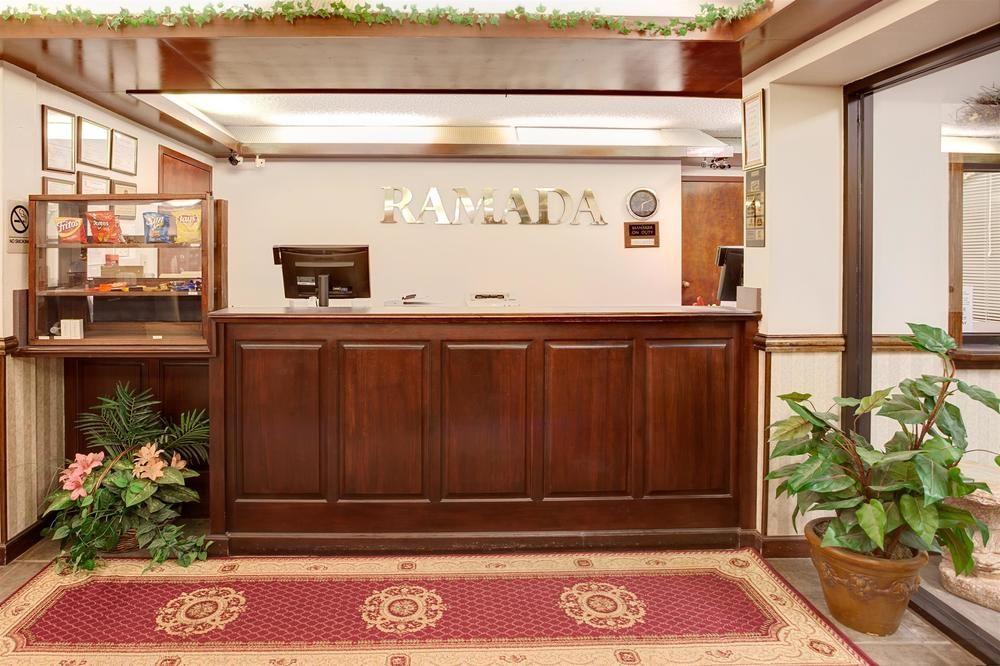 Days Inn By Wyndham Adairsville Exterior photo